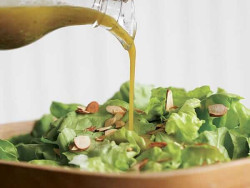 Công thức nước sốt dầu giấm trộn Salad ngon như nhà hàng Công thức nước sốt dầu giấm trộn Salad ngon như nhà hàng