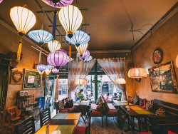 Tư vấn cách chọn đèn thả quán cafe đẹp và sang trọng nhất Tư vấn cách chọn đèn thả quán cafe đẹp và sang trọng nhất