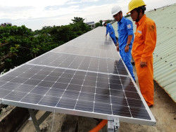 Tìm địa chỉ chuyên lắp đặt điện năng lượng mặt trời áp mái uy tín, chất lượng Tìm địa chỉ chuyên lắp đặt điện năng lượng mặt trời áp mái uy tín, chất lượng