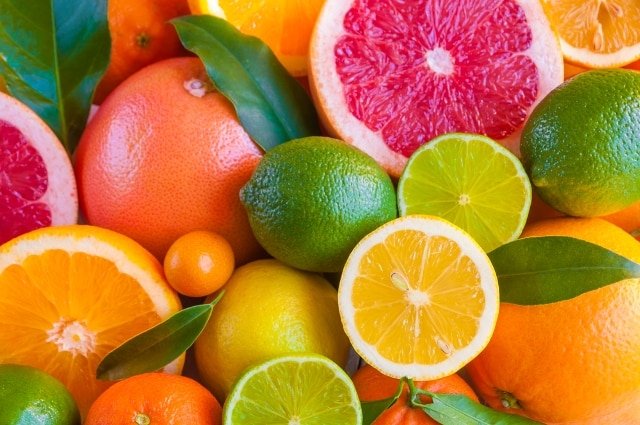 •Thức ăn chứa vitamin C như: cam, quýt, bưởi, rau dền, mồng tơi